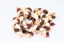 מארז צמות בקר 2.5" (30 יחידות במארז) 1.1 ק"ג Gnawlers